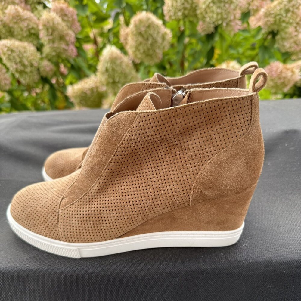 Linea Paolo Women's Felicia Tan Suede Perforated Side Zip Wedge Sneakers 9.5M